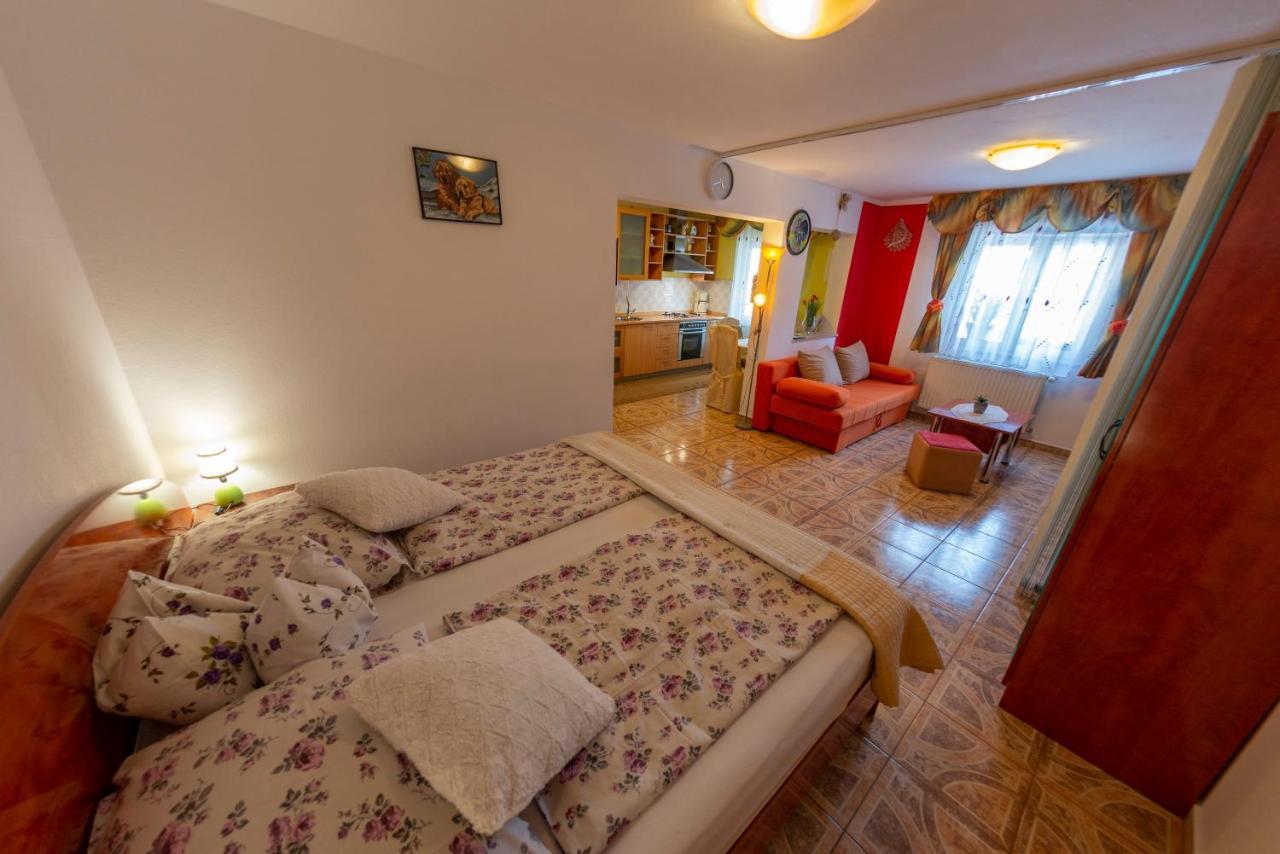 Anita Guest house 4*
