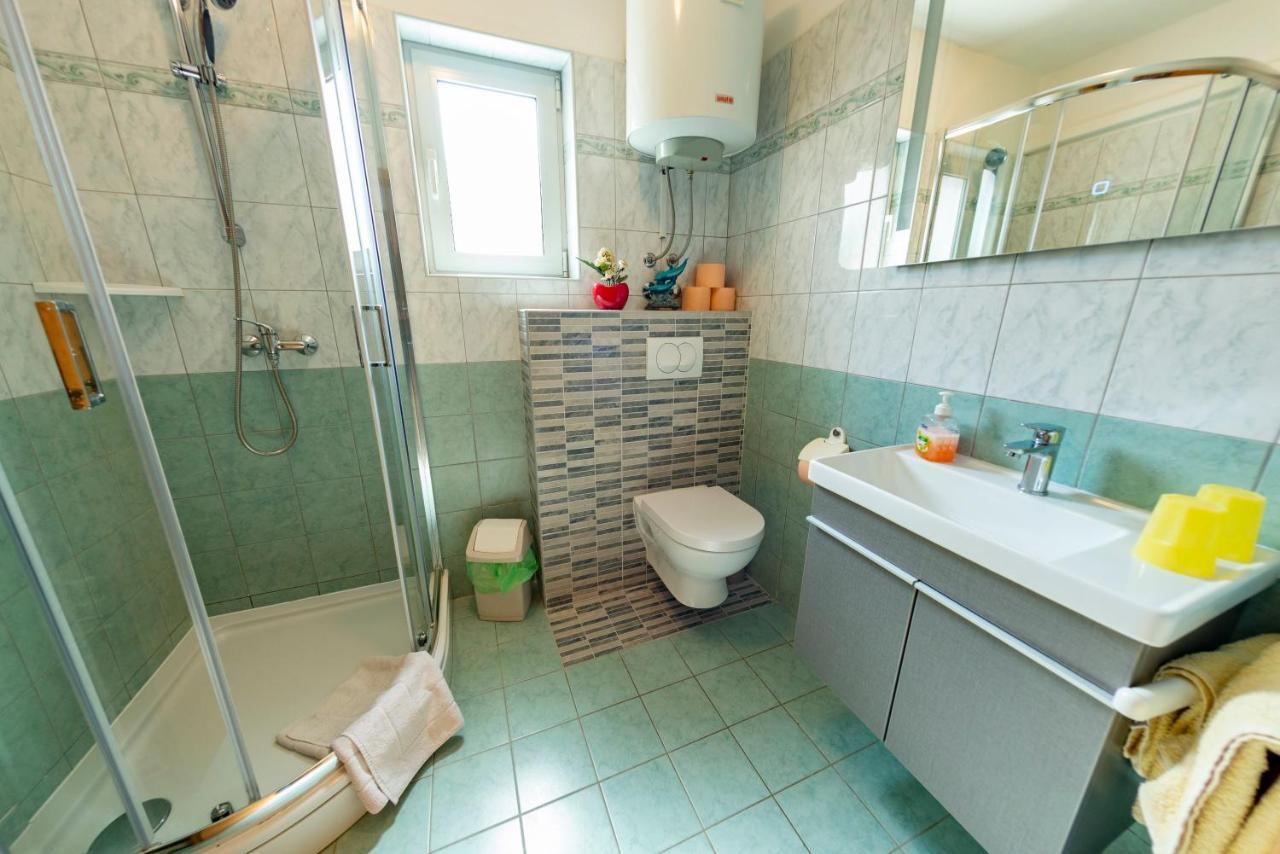 Anita Guest house 4*