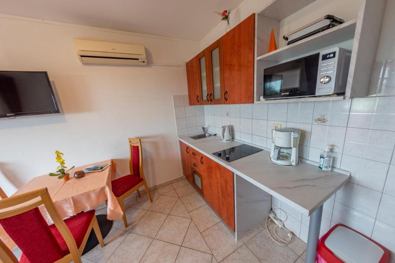 Anita Guest house 4*