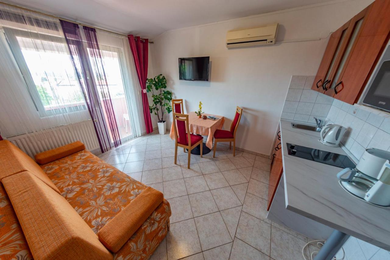 Anita Guest house